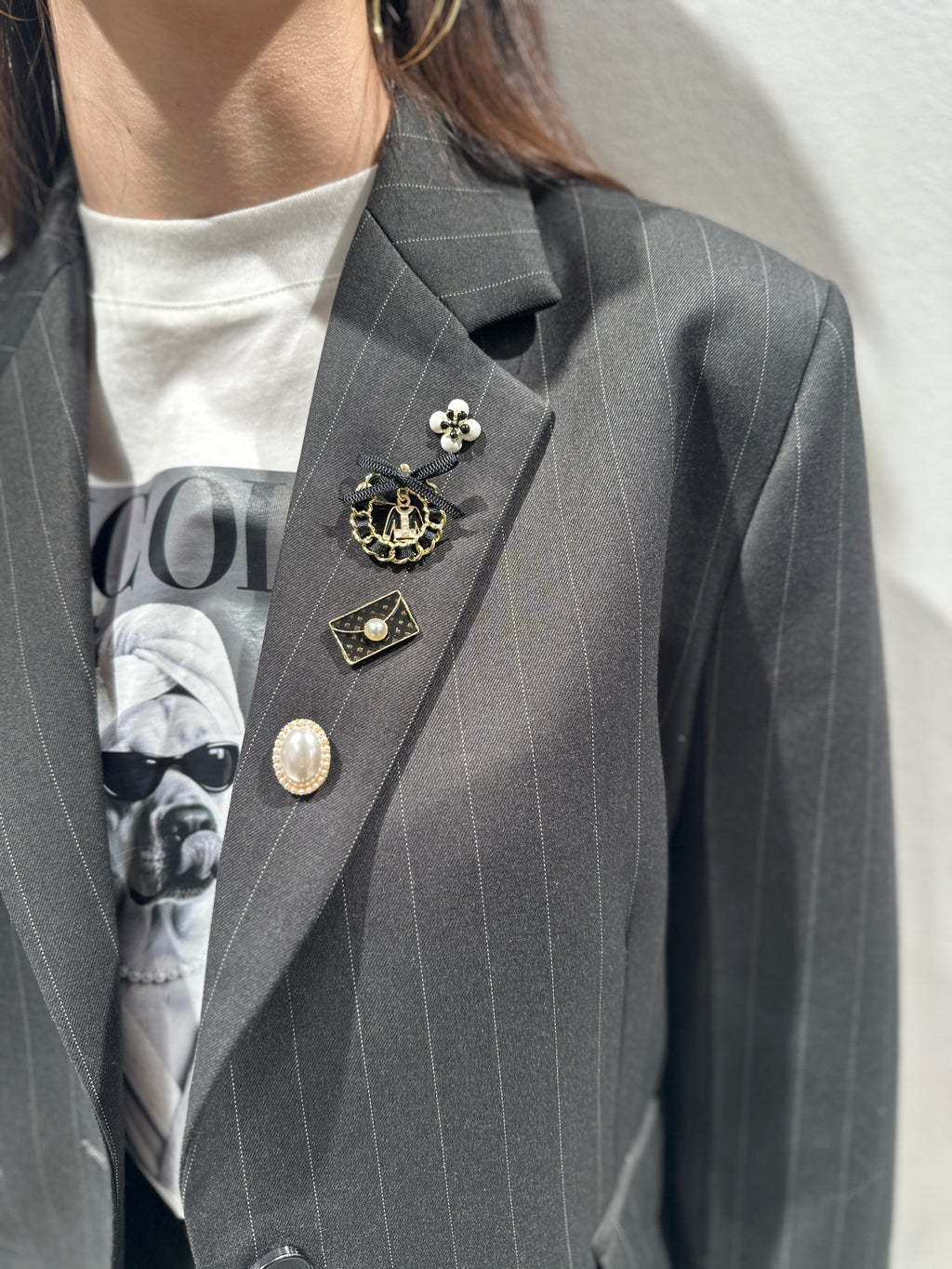 Blazer Gessato con Spille