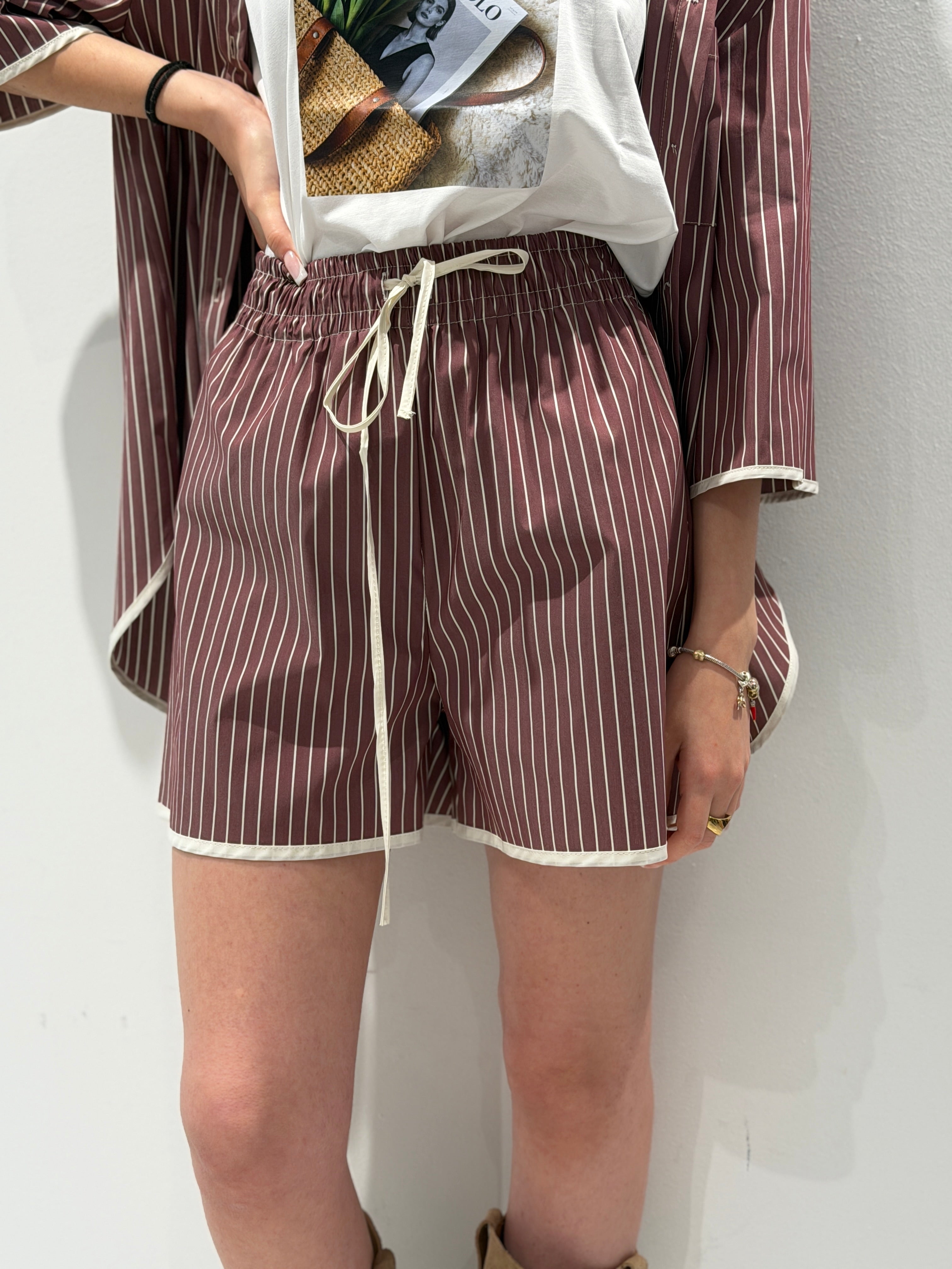 Shorts a Righe