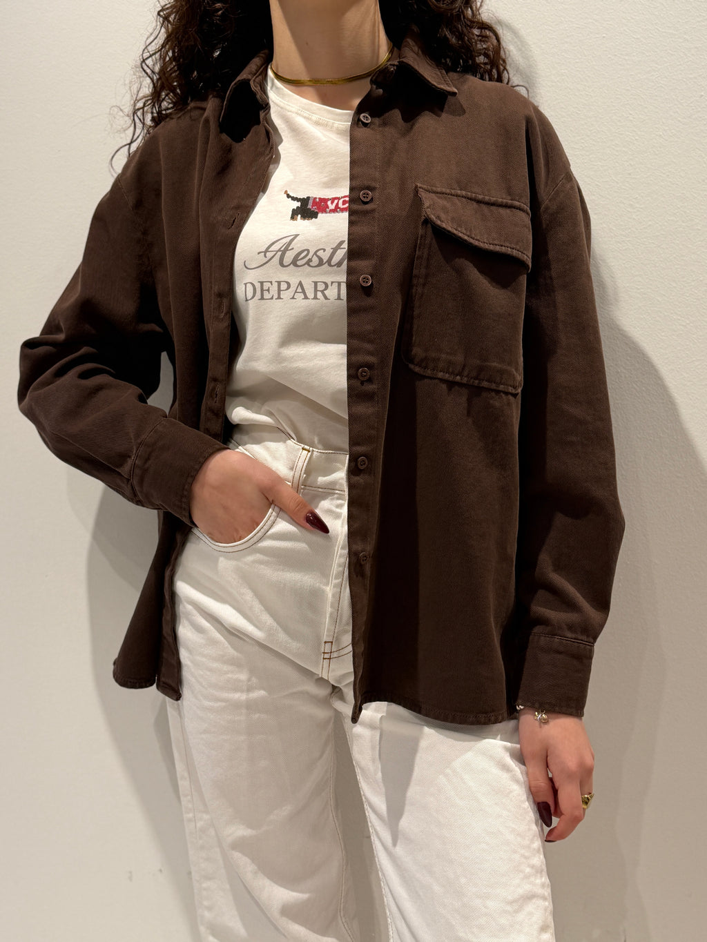 Camicia over di jeans