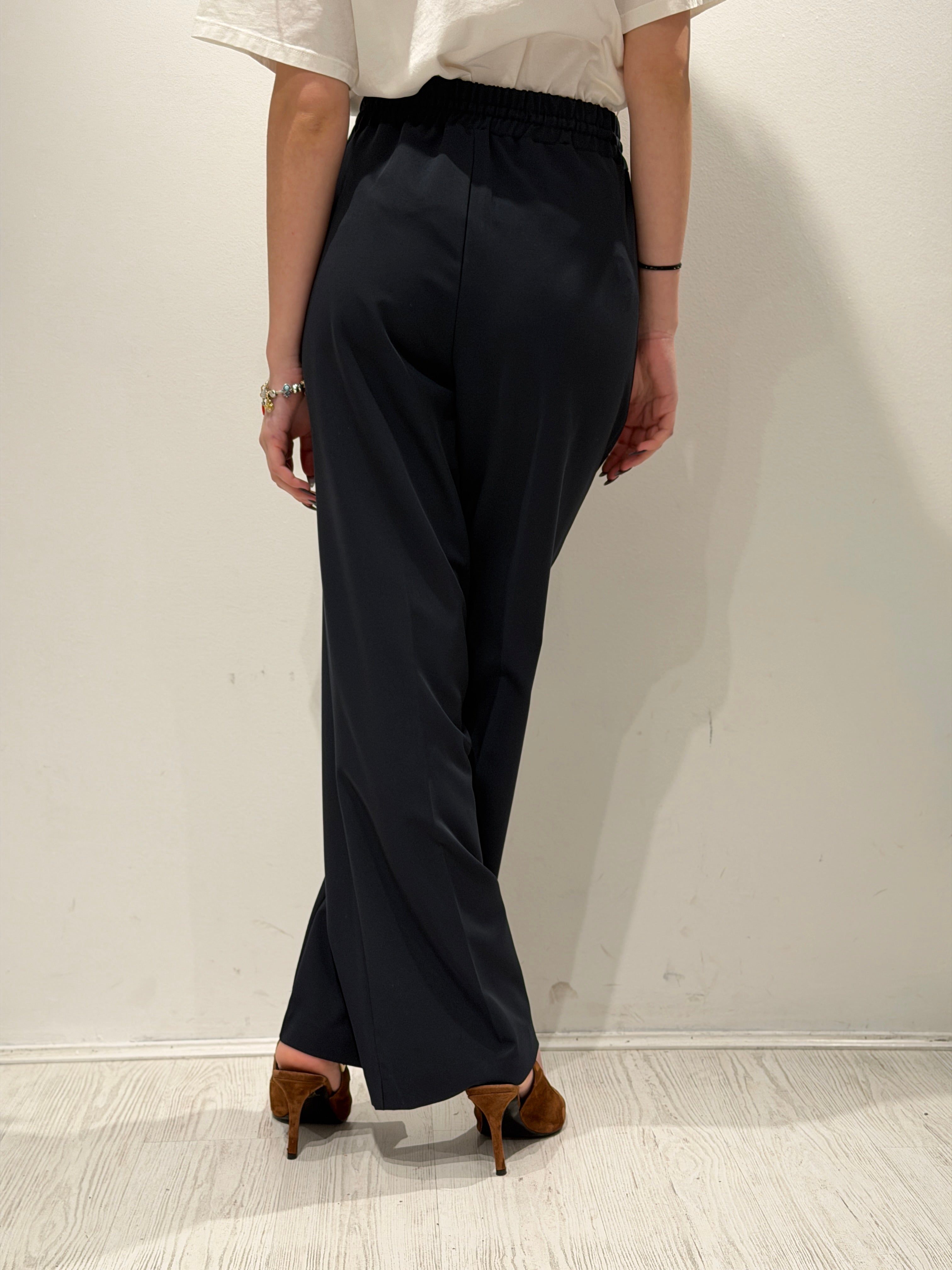 Pantalone Morbido con Elastico