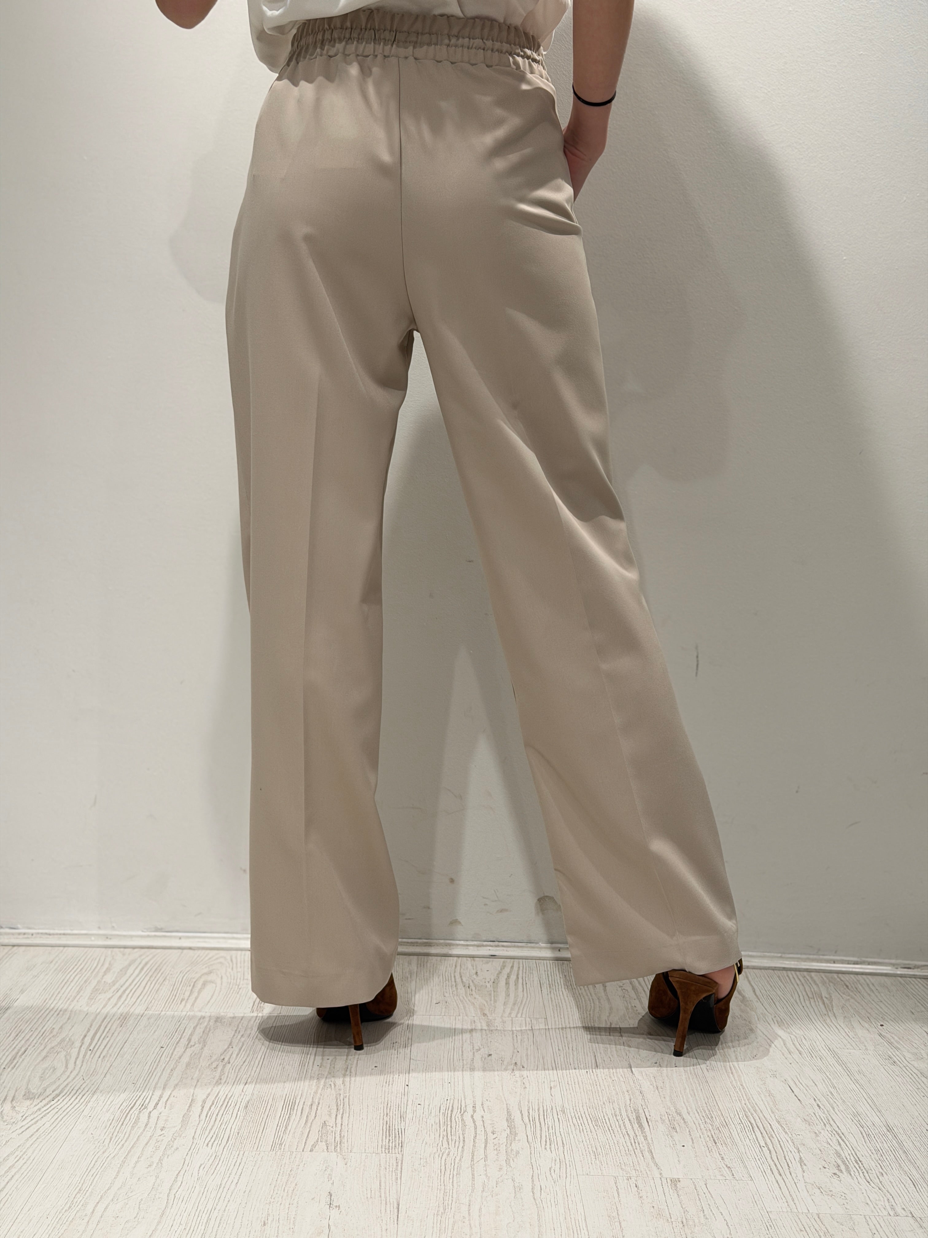 Pantalone Morbido con Elastico