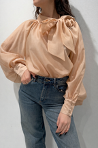Blusa con Fiocco