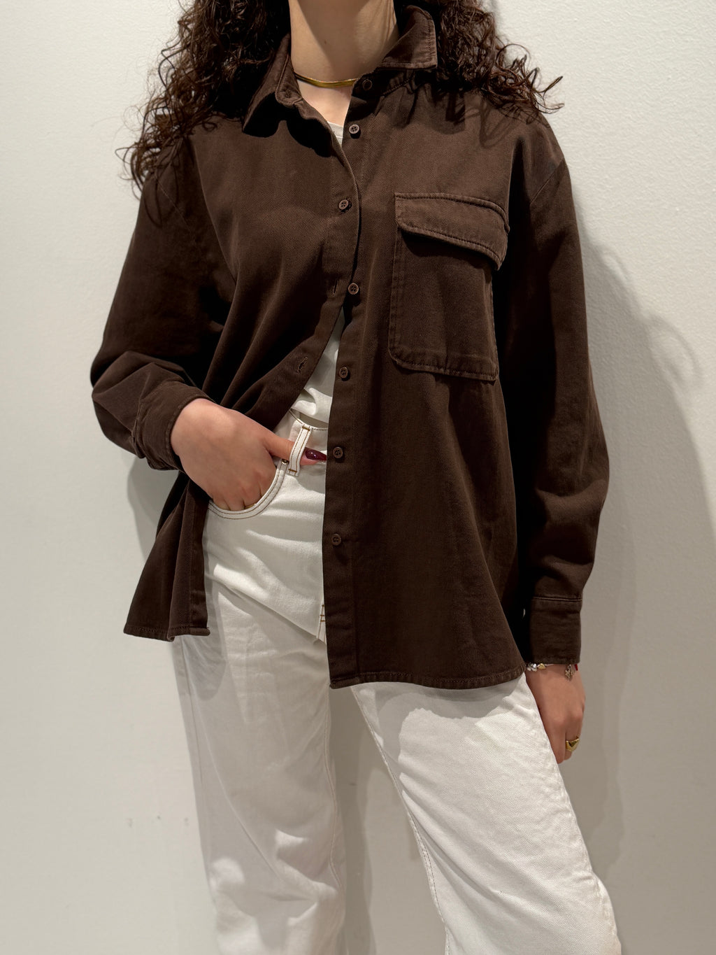 Camicia over di jeans