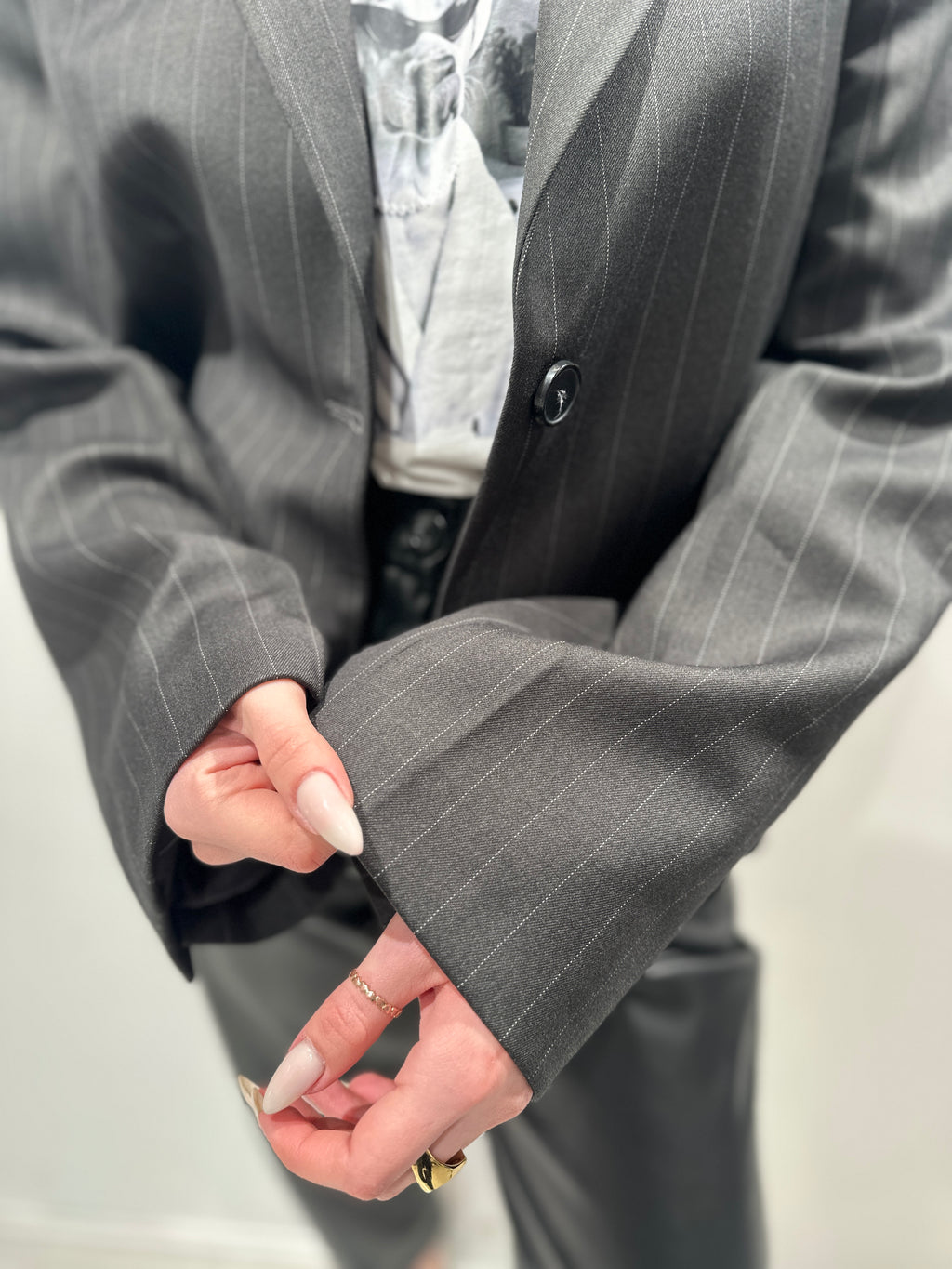 Blazer Gessato con Spille
