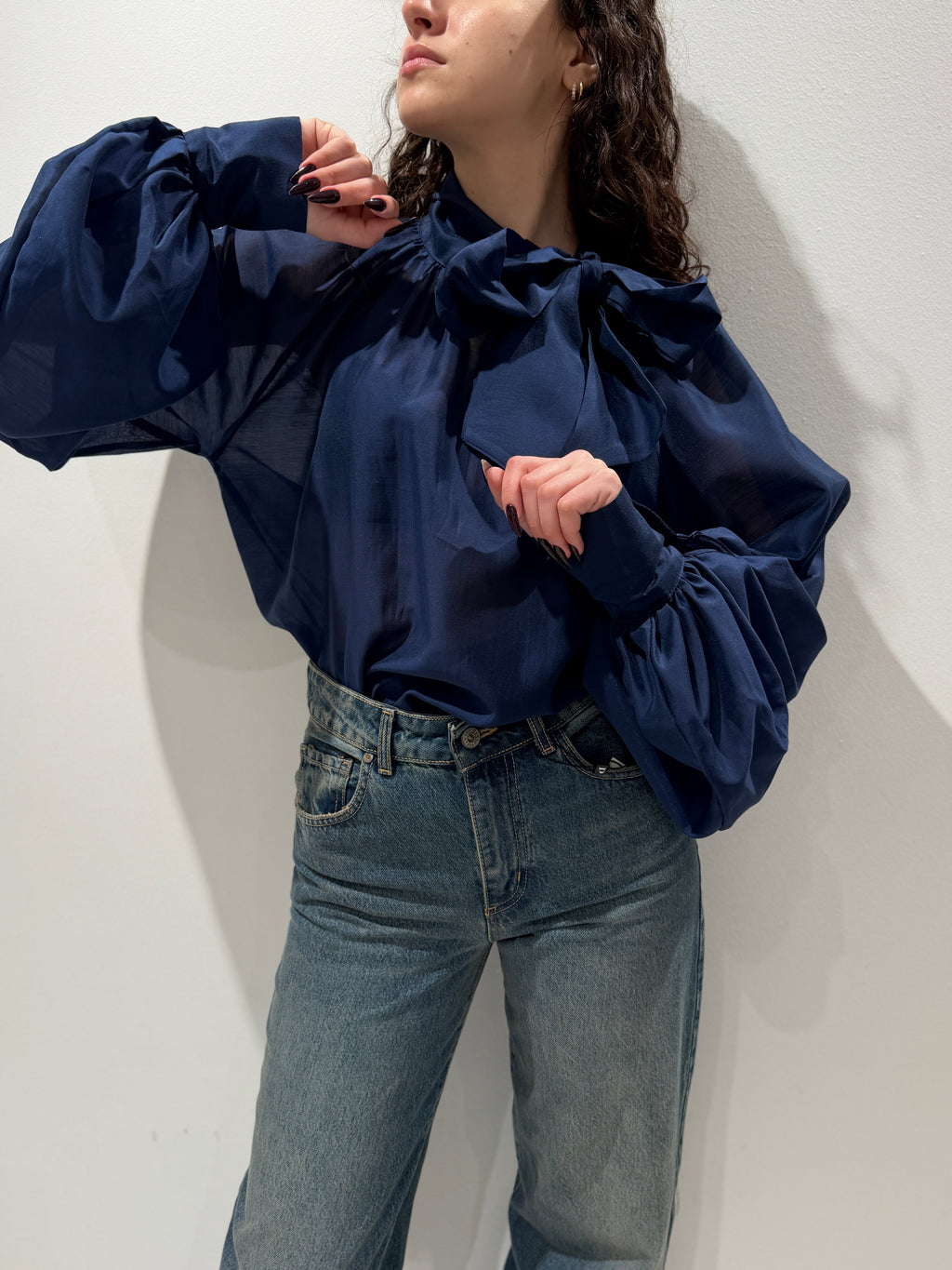 Blusa con Fiocco