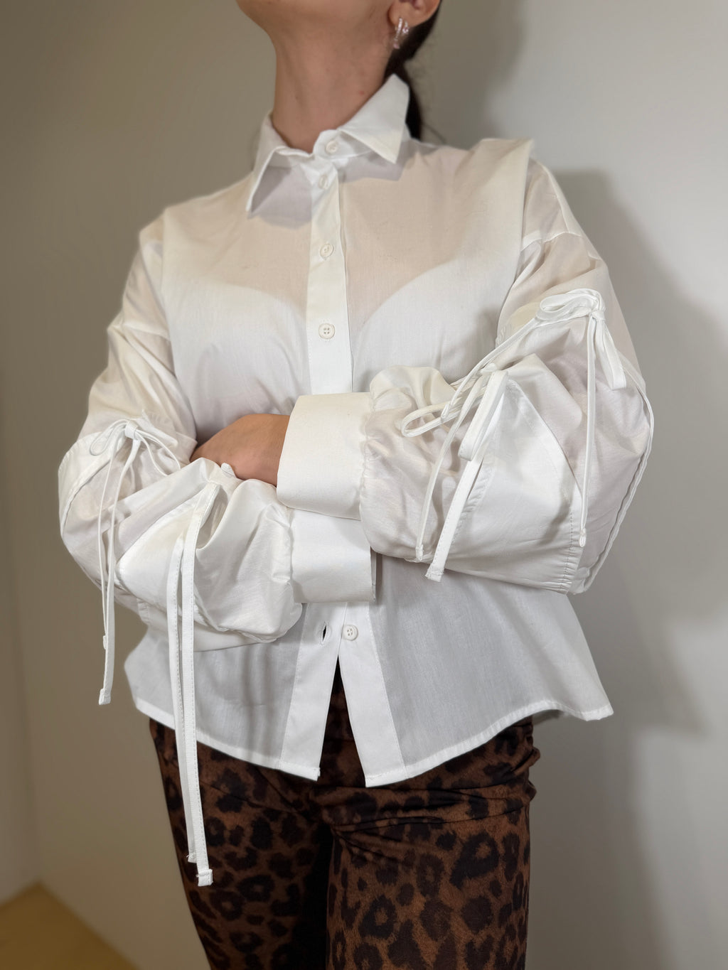 Camicia con Dettaglio Maniche