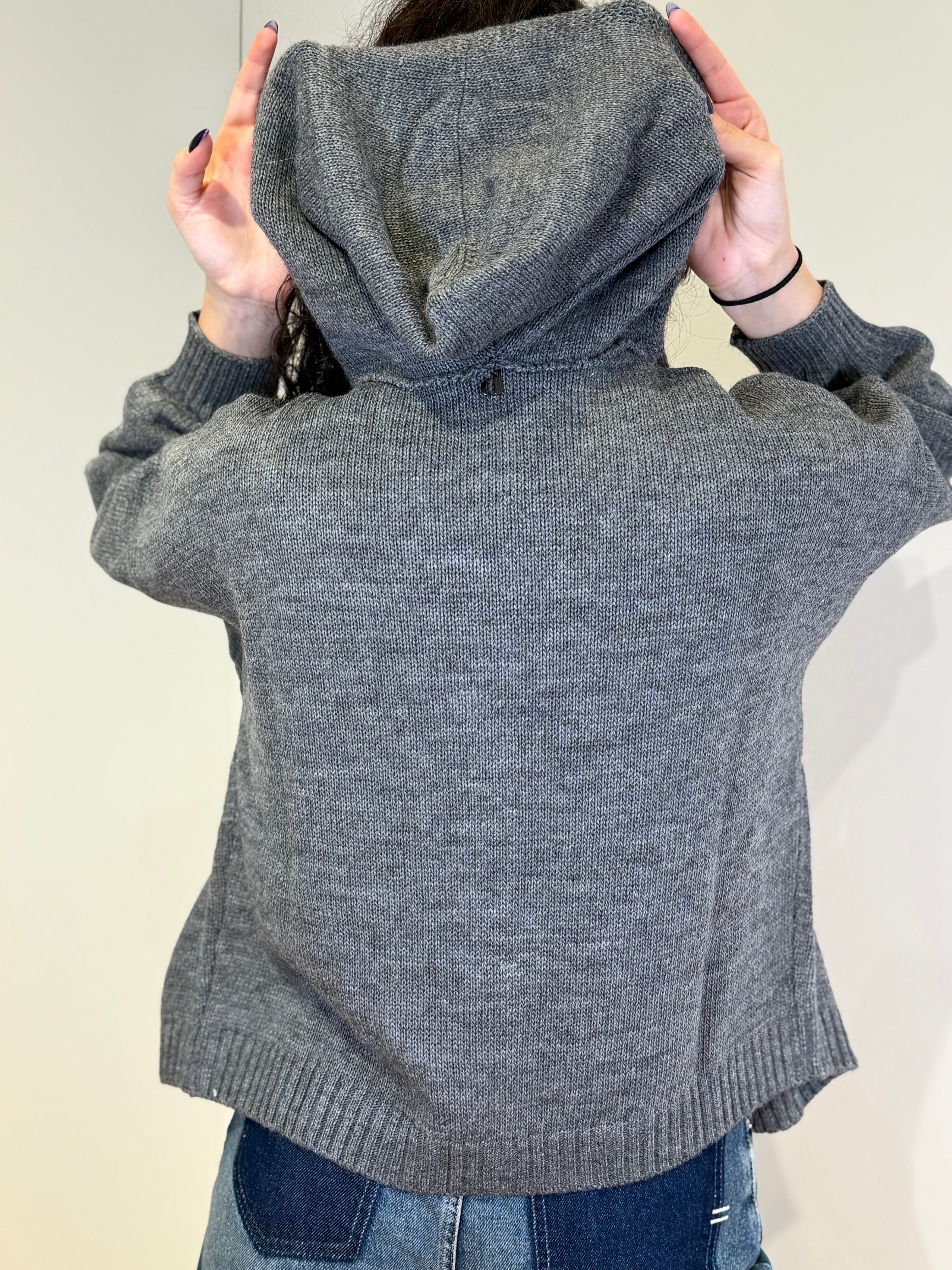 Maglia con Cappuccio