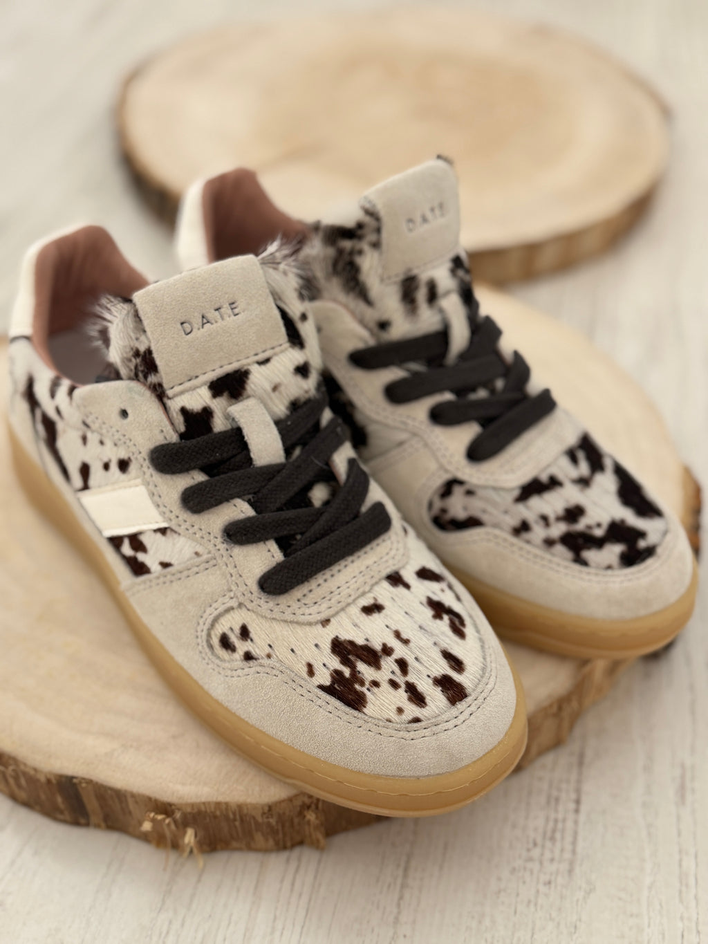 DATE sneaker bassa modello COURT