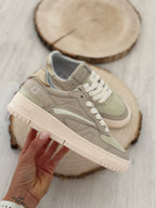 Sneaker DATE bassa in pelle colore avorio