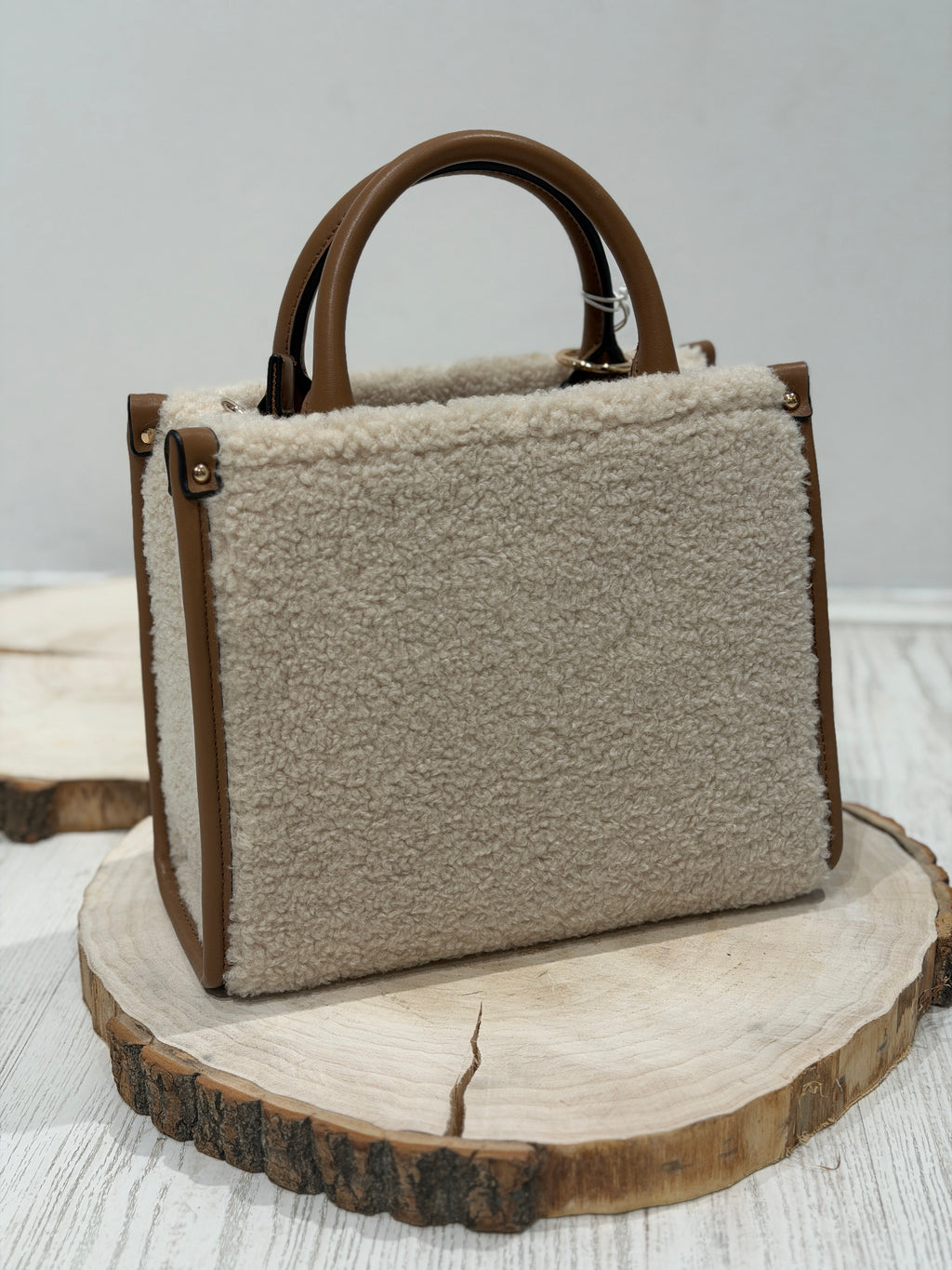 Borsa media in teddy