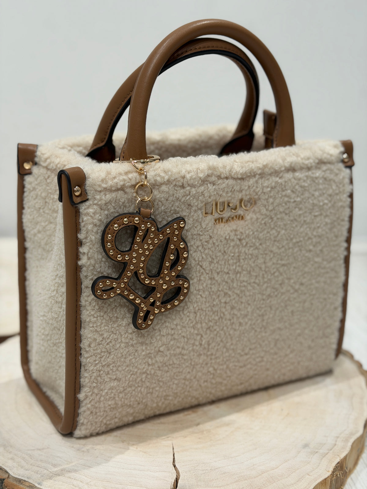 Borsa media in teddy
