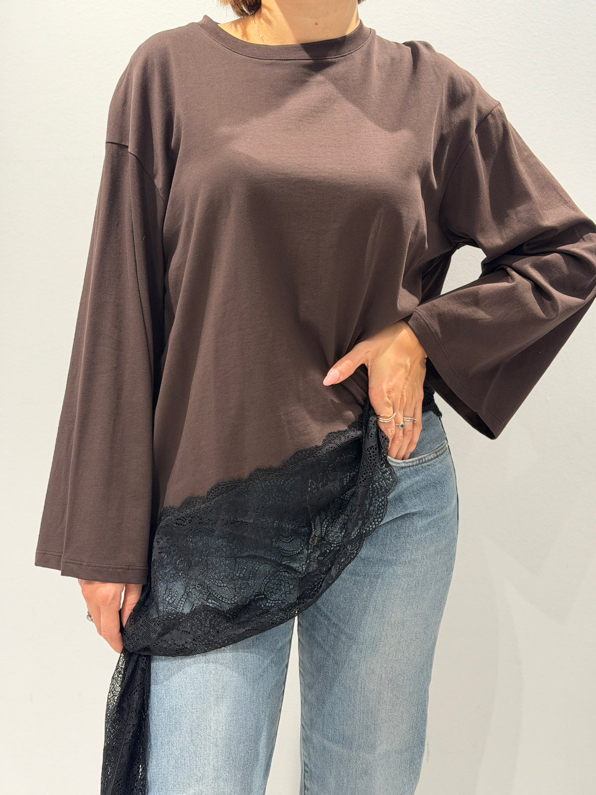 T-shirt fondo pizzo