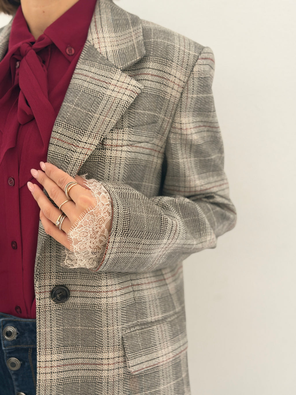 Blazer check con dettagli in pizzo