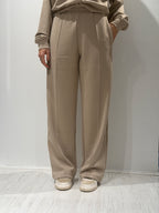 Pantalone palazzo con nervature in maglia