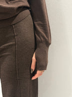 Maglia cappuccio con ricamo
